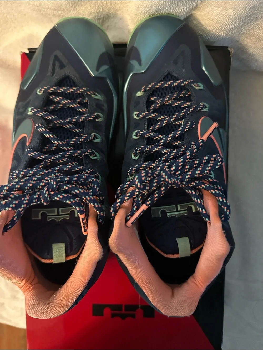 Vintage LeBron 11 Low — Navy, Teal & Coral